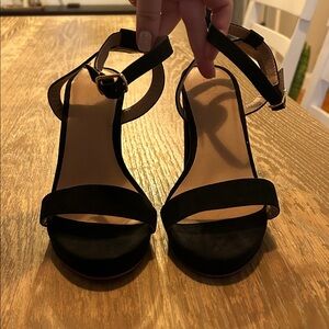 Elegant Black Women's Heels - Never Worn
